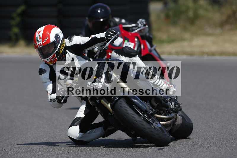 Archiv-2023/28 05.06.2023 Moto Club Anneau du Rhin/blanc-novice/39